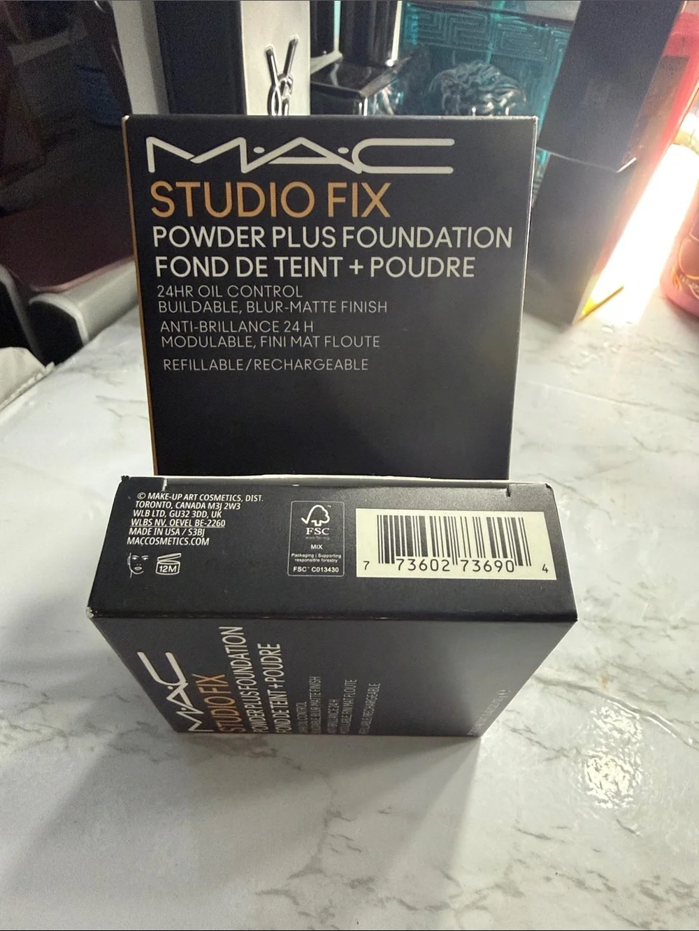 MAC Studio Fix Powder Plus Foundation NC20 - Black & Tan Packaging